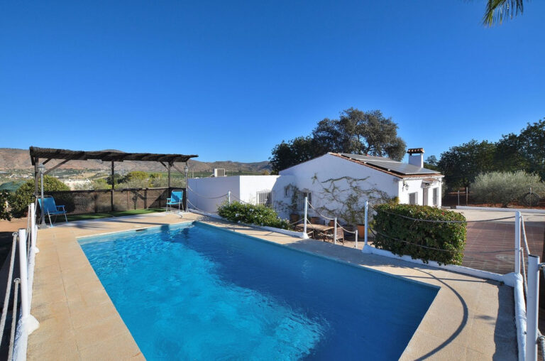 742377 finca villa costa del sol 4 bedrooms alhaurin de la torre e350000 1 1 768x508