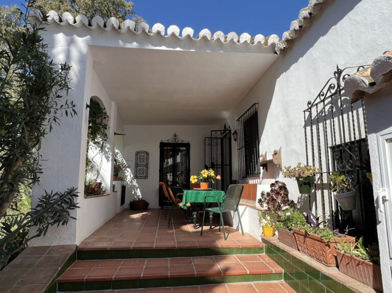 745719 detached villa costa del sol 5 bedrooms mijas e855000 4 768x575