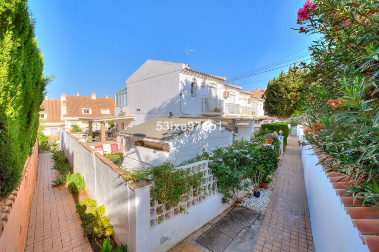 745947 terraced townhouse costa del sol 2 bedrooms el coto e309000 2 768x510