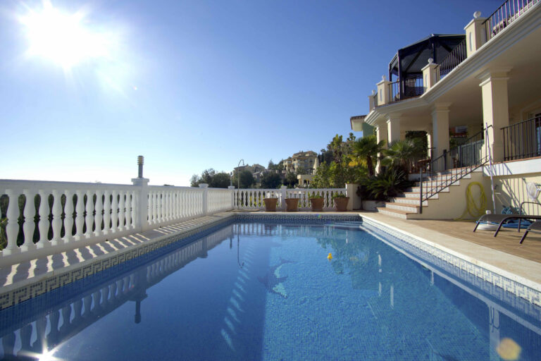 747345 detached villa costa del sol 4 bedrooms elviria e1795000 1 1 768x512