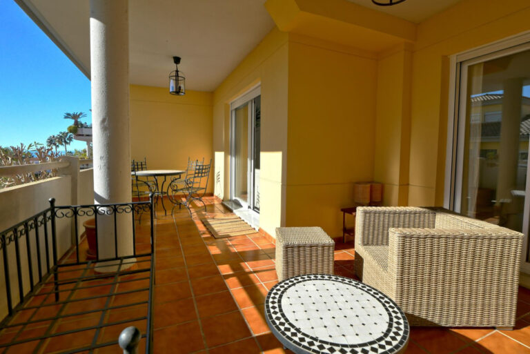 748017 middle floor apartment costa del sol 2 bedrooms cabopino e339900 8 768x513