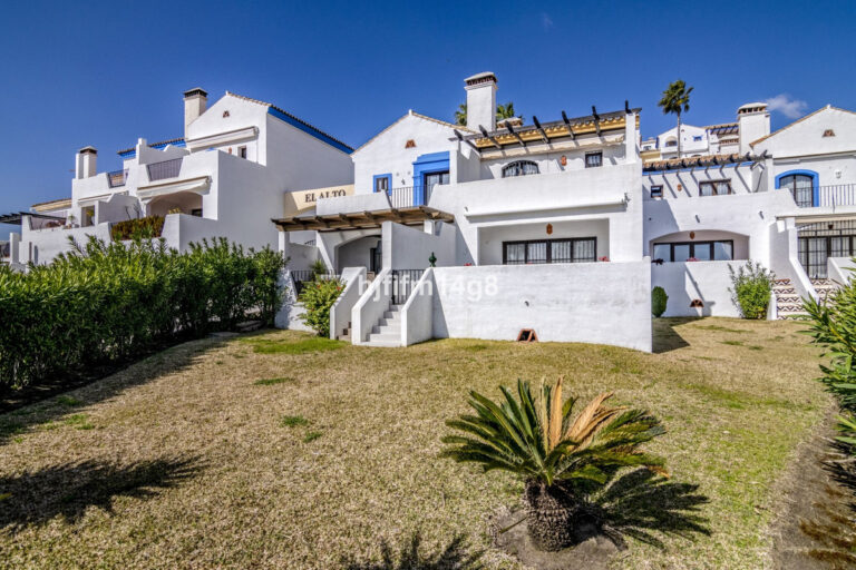 749227 terraced townhouse costa del sol 2 bedrooms los arqueros e525000 1 1 768x512