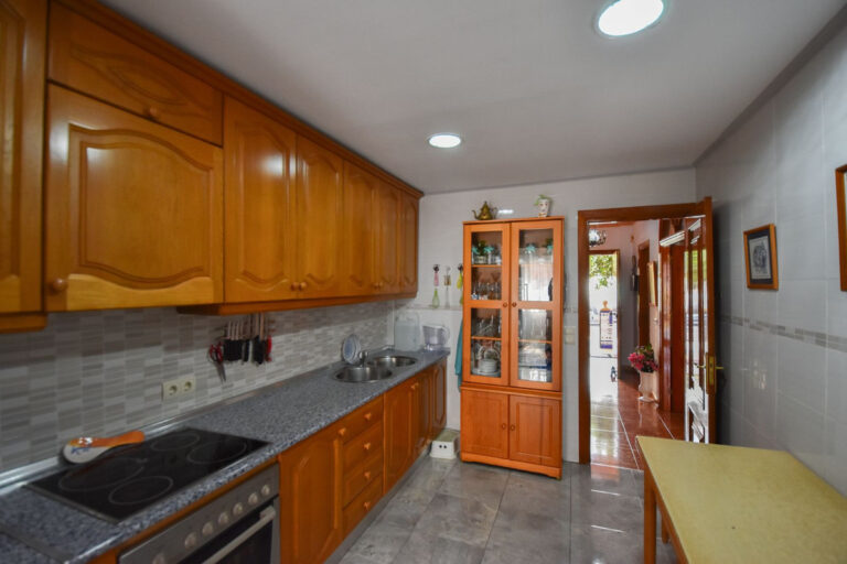 749719 terraced townhouse costa del sol 4 bedrooms nueva andalucia e470000 13 768x512