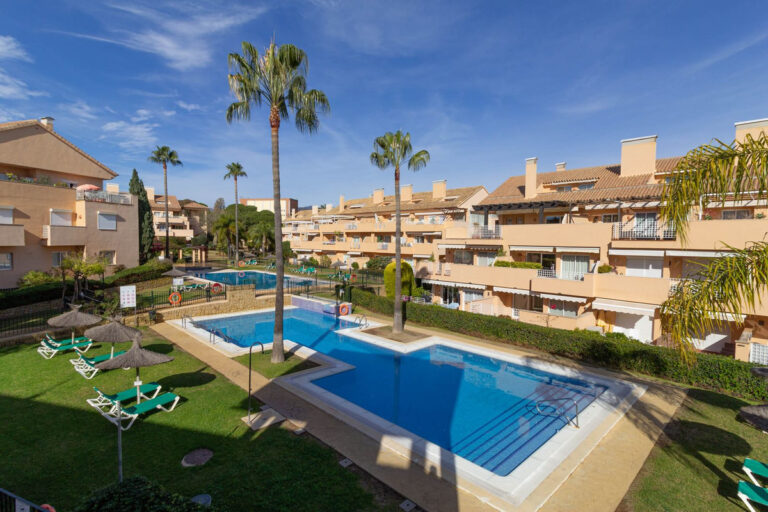 750349 penthouse apartment costa del sol 2 bedrooms elviria e419000 1 768x512