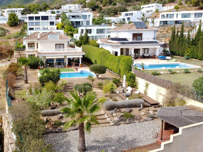 753290 detached villa costa del sol 3 bedrooms mijas e949000 1 1 768x576