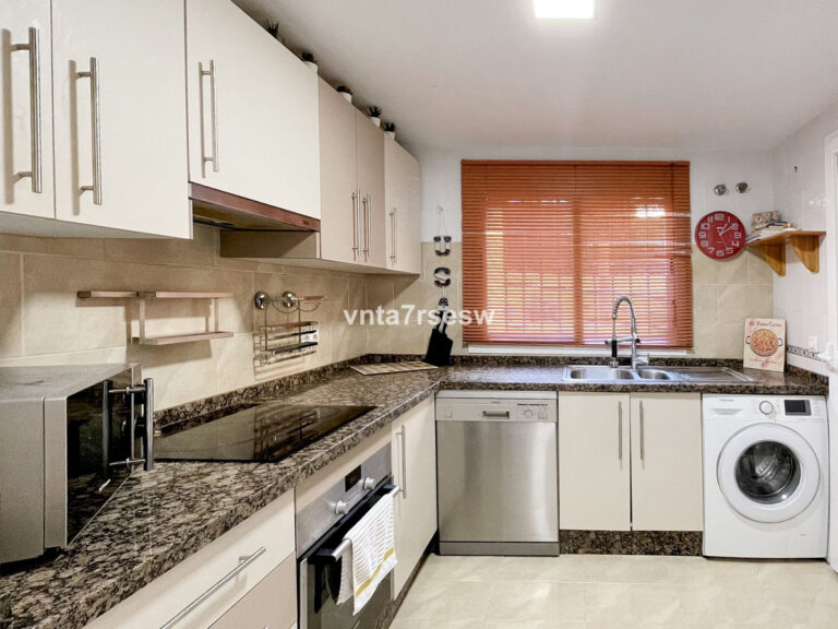 753617 middle floor apartment costa del sol 3 bedrooms riviera del sol e264900 5 768x576