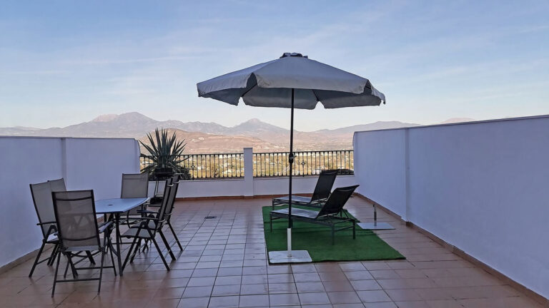 755673 middle floor apartment costa del sol 3 bedrooms alhaurin el grande e280000 1 1 768x432