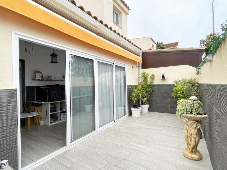 755682 terraced townhouse costa del sol 3 bedrooms benalmadena e280000 13 768x576