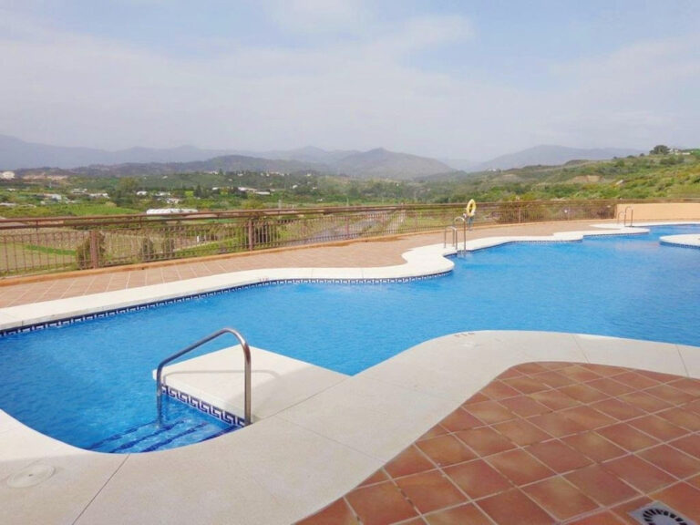 756576 ground floor apartment costa del sol 2 bedrooms estepona e260000 12 768x576