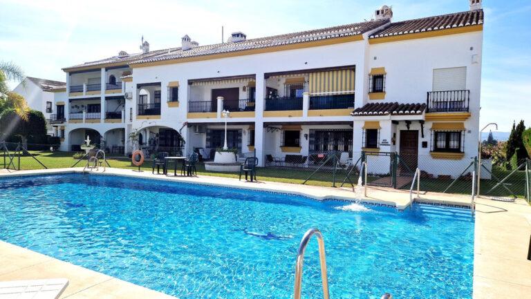 756843 terraced townhouse costa del sol 2 bedrooms mijas golf e350000 1 1 768x433