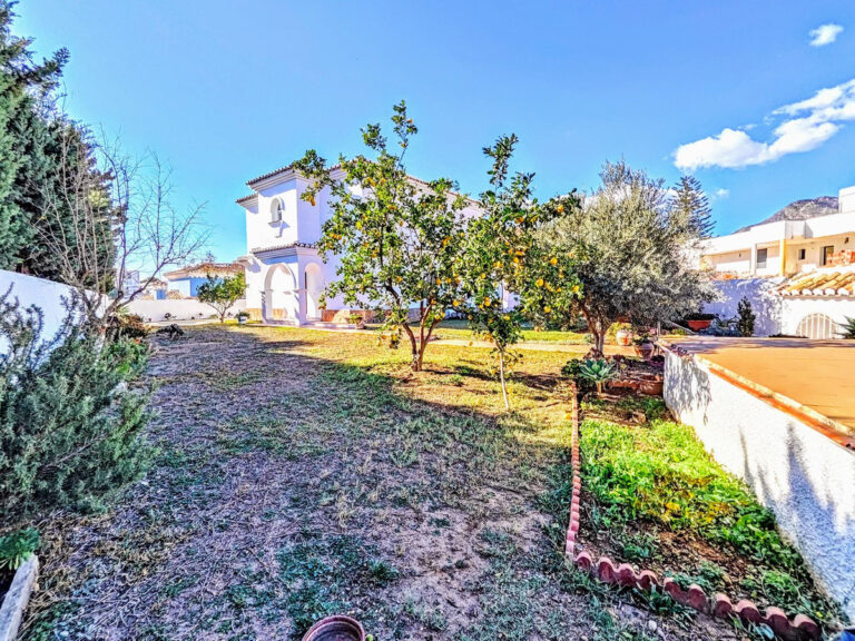 763165 detached villa costa del sol 4 bedrooms benalmadena costa e990000 1 1 768x576