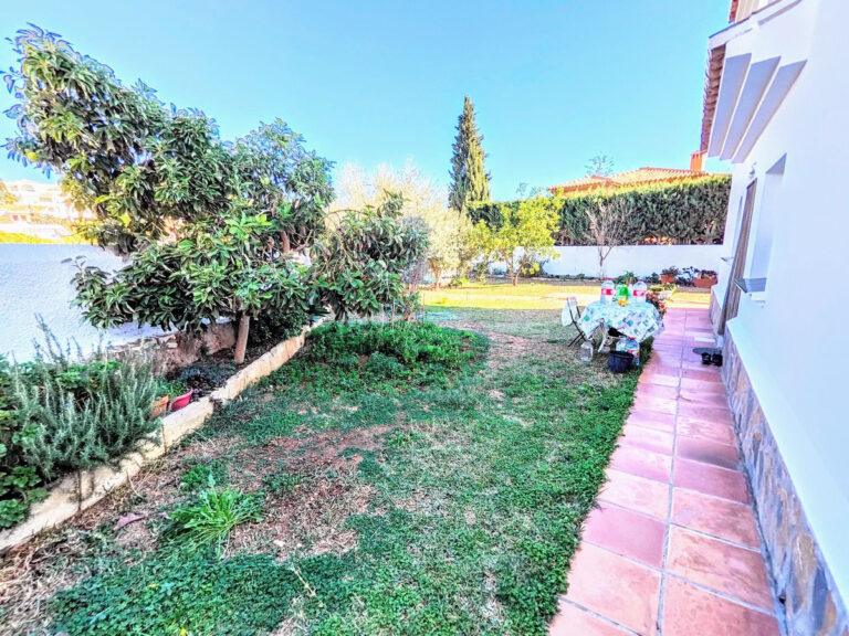 763165 detached villa costa del sol 4 bedrooms benalmadena costa e990000 9 768x576