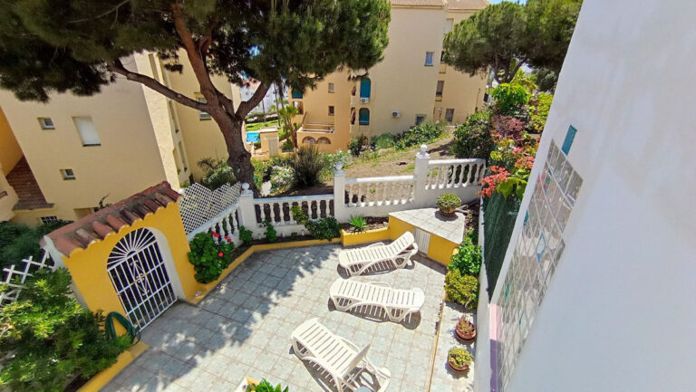 763951 terraced townhouse costa del sol 2 bedrooms torrequebrada e369000 2 768x433