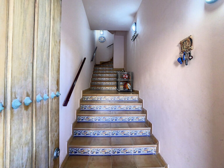 764162 terraced townhouse costa del sol 2 bedrooms calahonda e250000 3 768x576