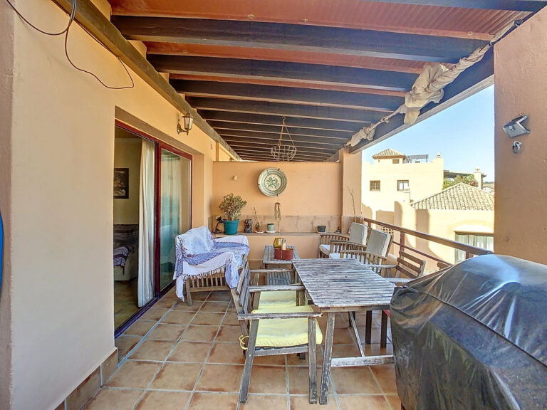 764162 terraced townhouse costa del sol 2 bedrooms calahonda e250000 8 768x576