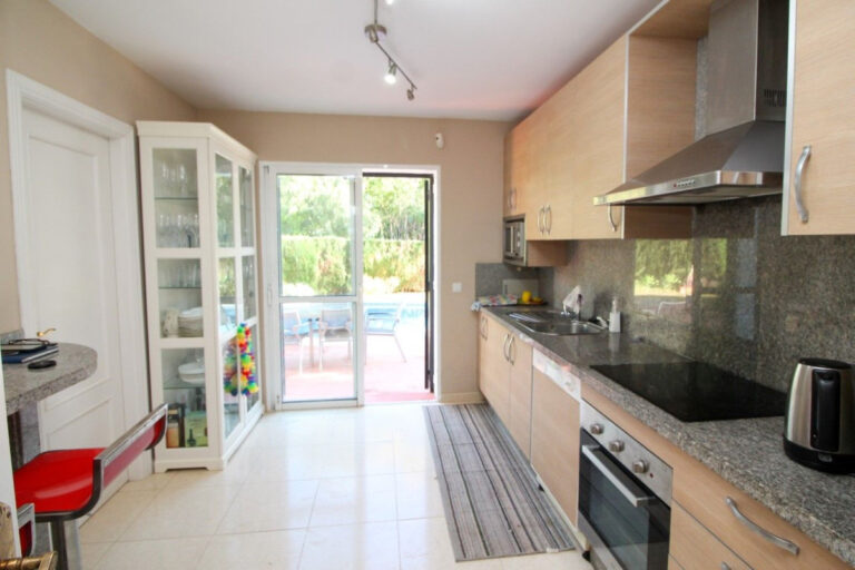 764969 detached villa costa del sol 5 bedrooms calahonda e595000 10 768x512