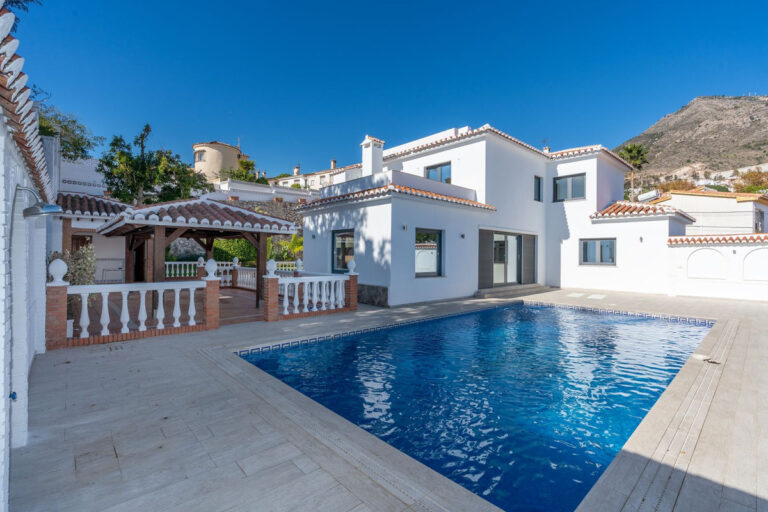 777123 detached villa costa del sol 5 bedrooms benalmadena e1195000 2 768x512