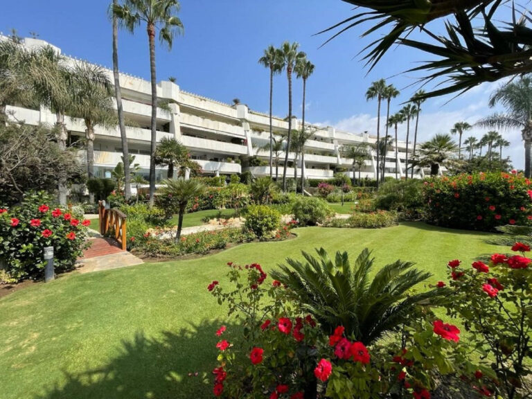 779466 middle floor apartment costa del sol 3 bedrooms puerto banus e3750000 1 768x576