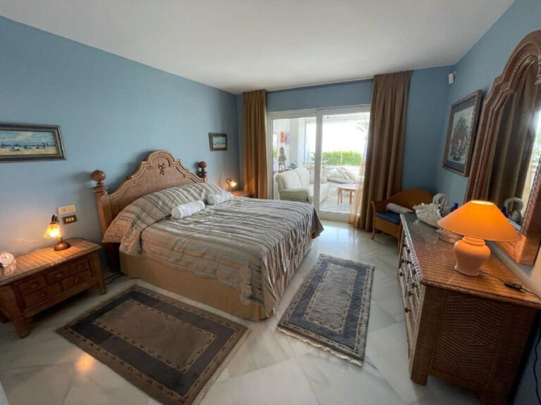 779466 middle floor apartment costa del sol 3 bedrooms puerto banus e3750000 12 768x576