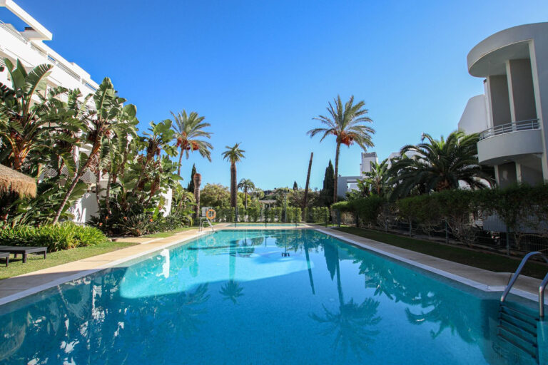 780402 middle floor apartment costa del sol 2 bedrooms la cala de mijas e295000 768x512