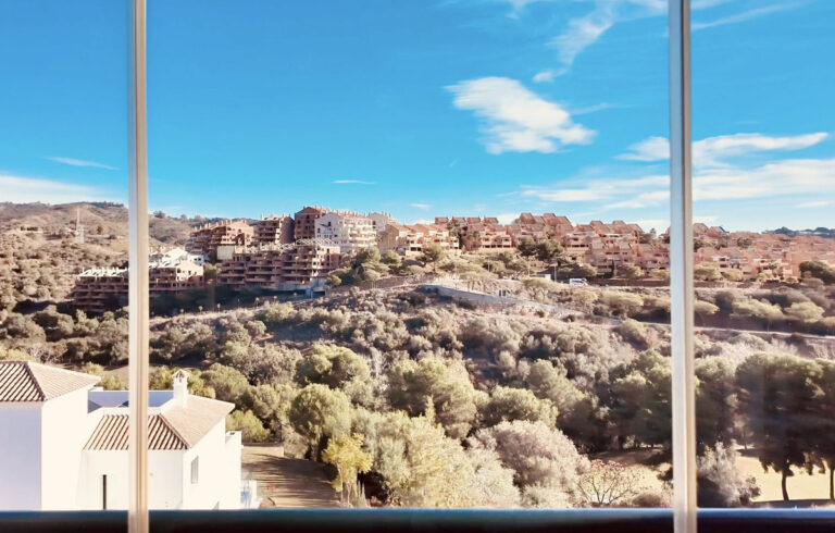 790163 middle floor apartment costa del sol 3 bedrooms elviria e510000 1 1 768x490