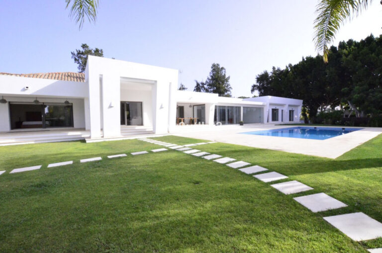 794022 detached villa costa del sol 6 bedrooms sotogrande costa e3500000 1 768x509