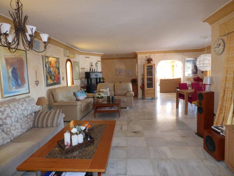 794454 detached villa costa del sol 5 bedrooms torreblanca e980000 10 768x576