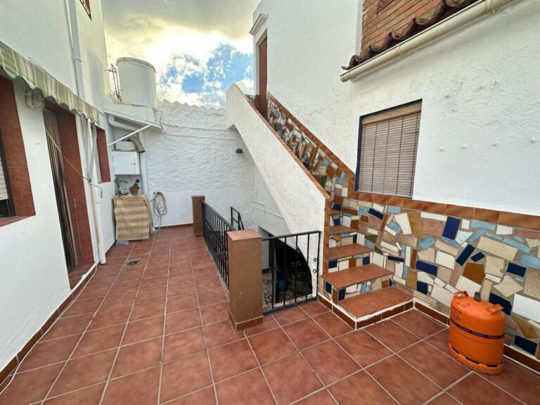 795388 terraced townhouse costa del sol 5 bedrooms ardales e160000 14 768x576