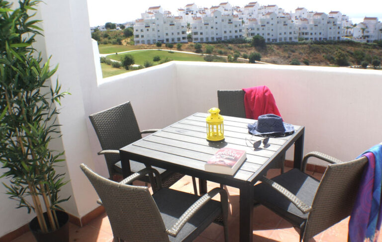 811637 penthouse apartment costa del sol 2 bedrooms valle romano e185000 2 768x487