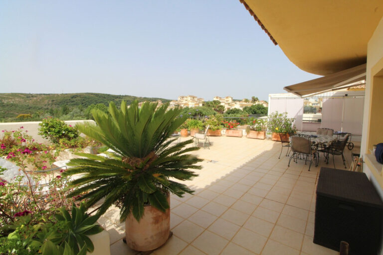 842867 middle floor apartment costa del sol 2 bedrooms san roque club e350000 12 768x512