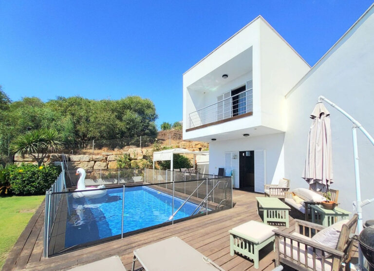 843146 detached villa costa del sol 4 bedrooms torreguadiaro e1190000 4 768x556