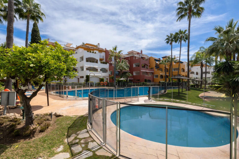 865317 penthouse apartment costa del sol 3 bedrooms the golden mile e1650000 1 1 768x512