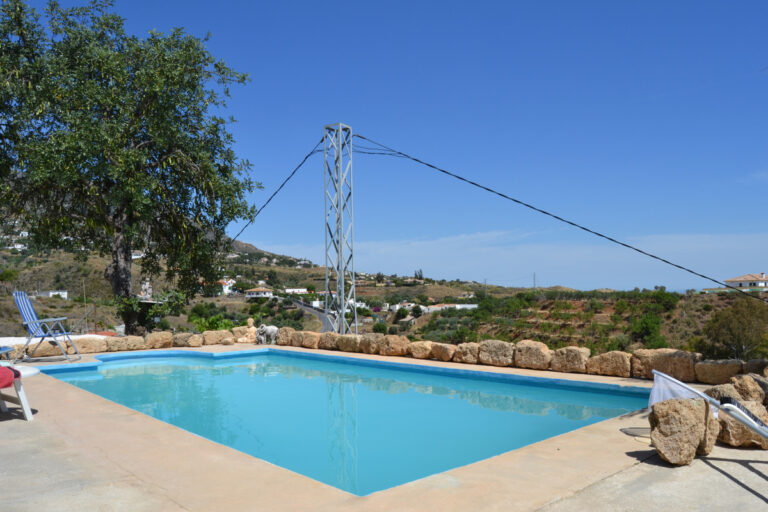 872998 detached villa costa del sol 2 bedrooms valtocado e330000 2 768x512