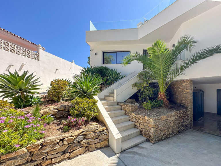 875293 detached villa costa del sol 7 bedrooms mijas e2950000 1 1 768x576