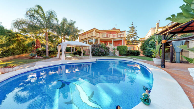 876777 detached villa costa del sol 5 bedrooms torremolinos e1450000 1 1 768x432