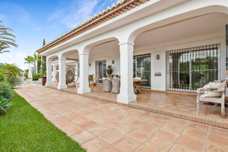 876846 detached villa costa del sol 3 bedrooms alhaurin de la torre e1395000 8 768x512