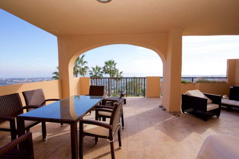 876936 middle floor apartment costa del sol 2 bedrooms benahavis e395000 2 768x512