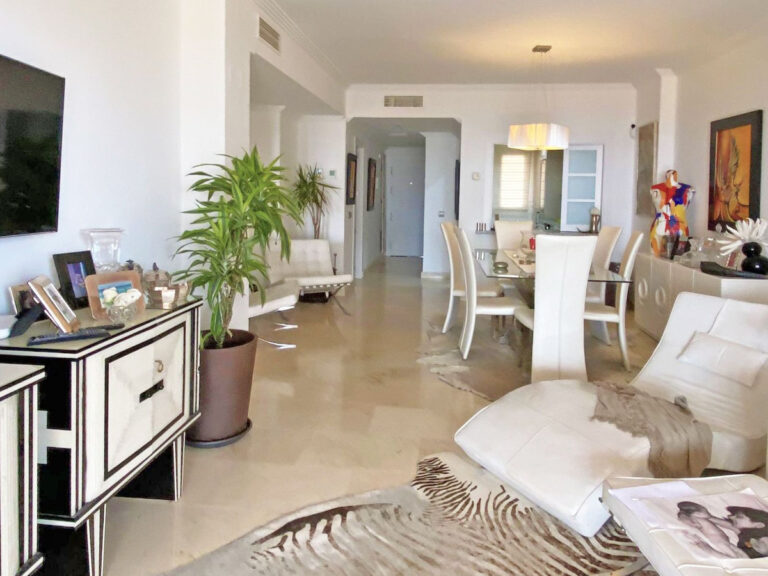 876936 middle floor apartment costa del sol 2 bedrooms benahavis e395000 5 768x576