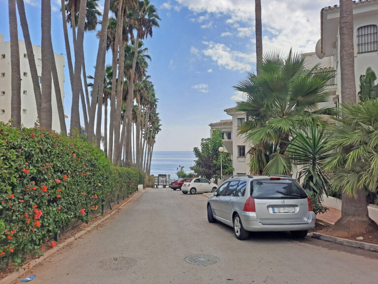 876972 penthouse duplex apartment costa del sol 3 bedrooms calahonda e365000 1 1 768x576