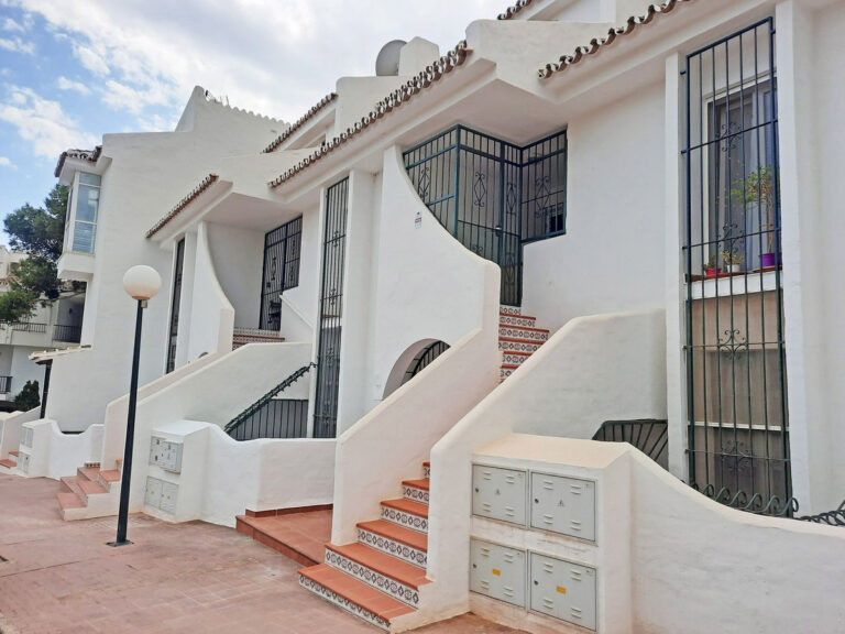 876972 penthouse duplex apartment costa del sol 3 bedrooms calahonda e365000 4 768x576