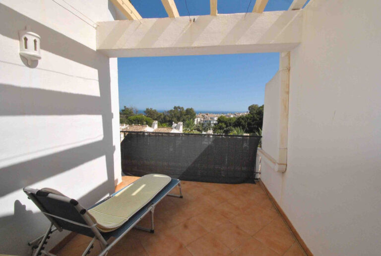 877335 terraced townhouse costa del sol 3 bedrooms calahonda e369950 13 768x516