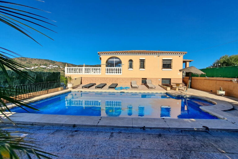 877692 finca villa costa del sol 3 bedrooms monda e440000 1 1 768x512