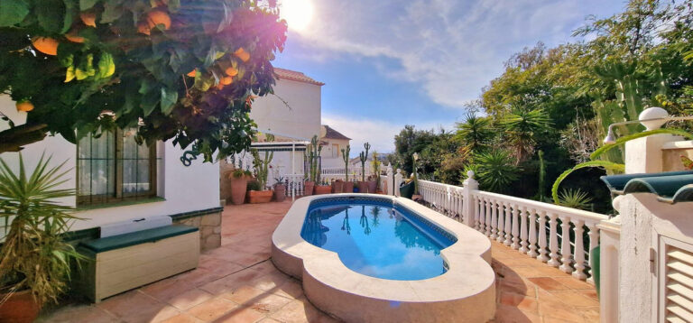 877935 detached villa costa del sol 4 bedrooms el faro e479000 1 768x358