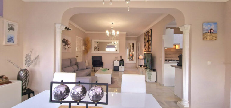 877935 detached villa costa del sol 4 bedrooms el faro e479000 3 768x358