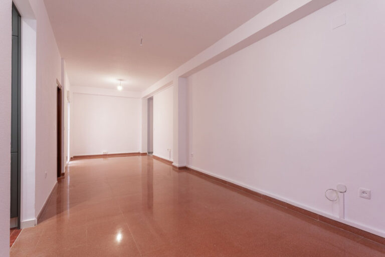 878379 ground floor apartment malaga ciudad 2 bedrooms centro historico e569000 14 768x513