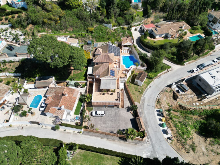 878424 detached villa costa del sol 5 bedrooms mijas costa e1350000 1 1 768x576