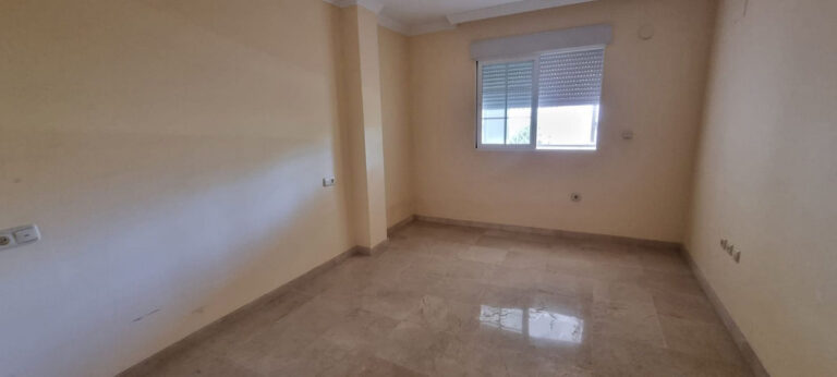 878538 middle floor apartment costa del sol 3 bedrooms rio real e365000 6 768x346