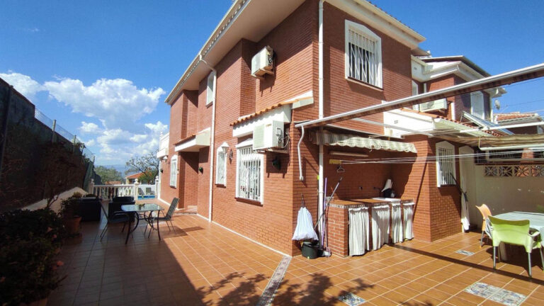 879399 semi detached villa costa del sol 3 bedrooms alhaurin de la torre e425000 1 1 768x432