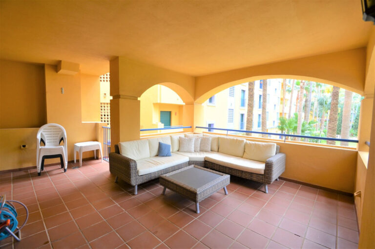 879528 middle floor apartment costa del sol 2 bedrooms san pedro de alcantara e575000 1 1 768x509