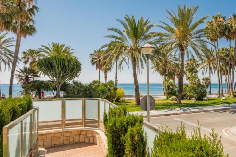 879639 middle floor apartment costa del sol 2 bedrooms san pedro de alcantara e750000 1 1 768x513